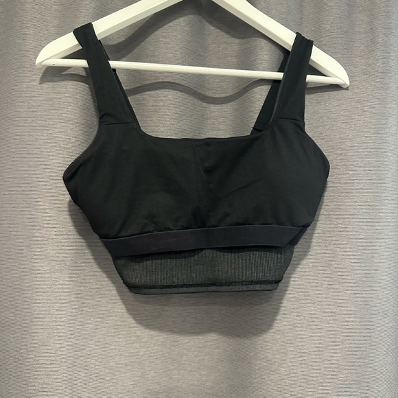 Sport top - Picture 3 of 3